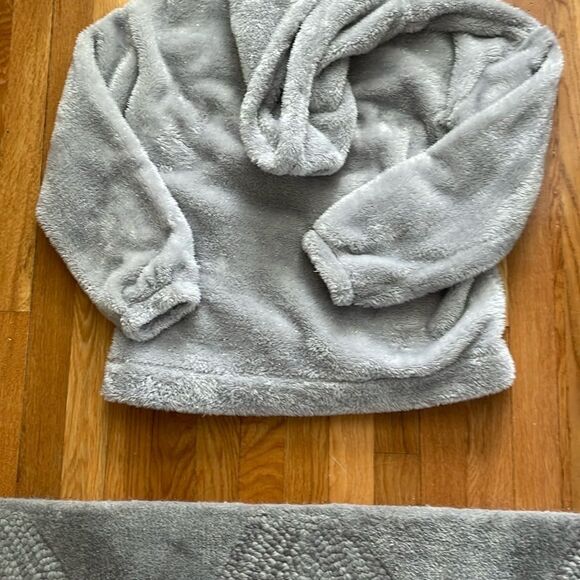 Lilly Pulitzer Suri Sherpa Quarter Zip Hoodie - Picture 2 of 3